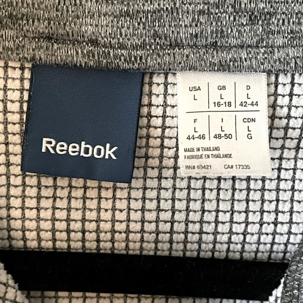 Reebok Women’s Zip Up Jacket. Size Large. - Picture 3 of 5